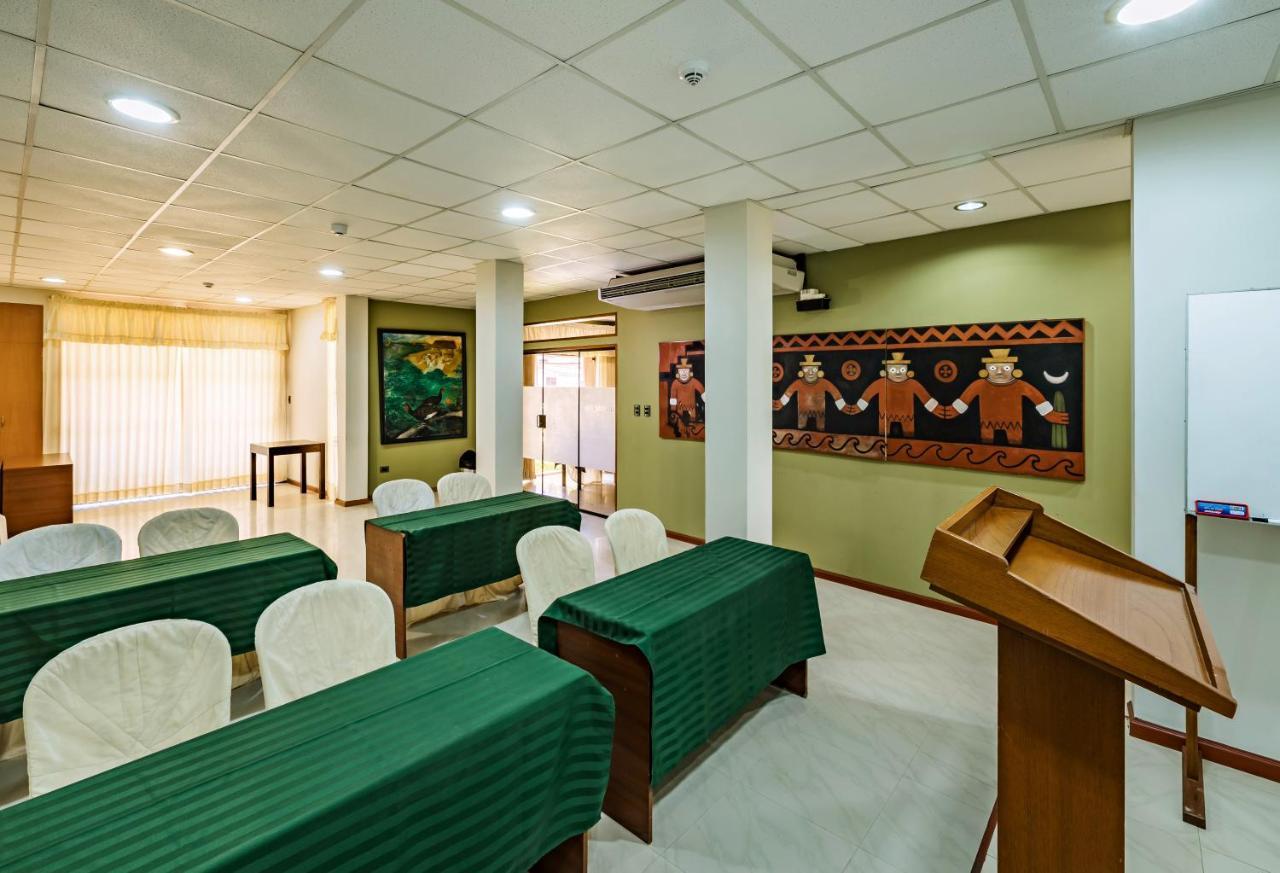 Casa De La Luna Hotel 3*
