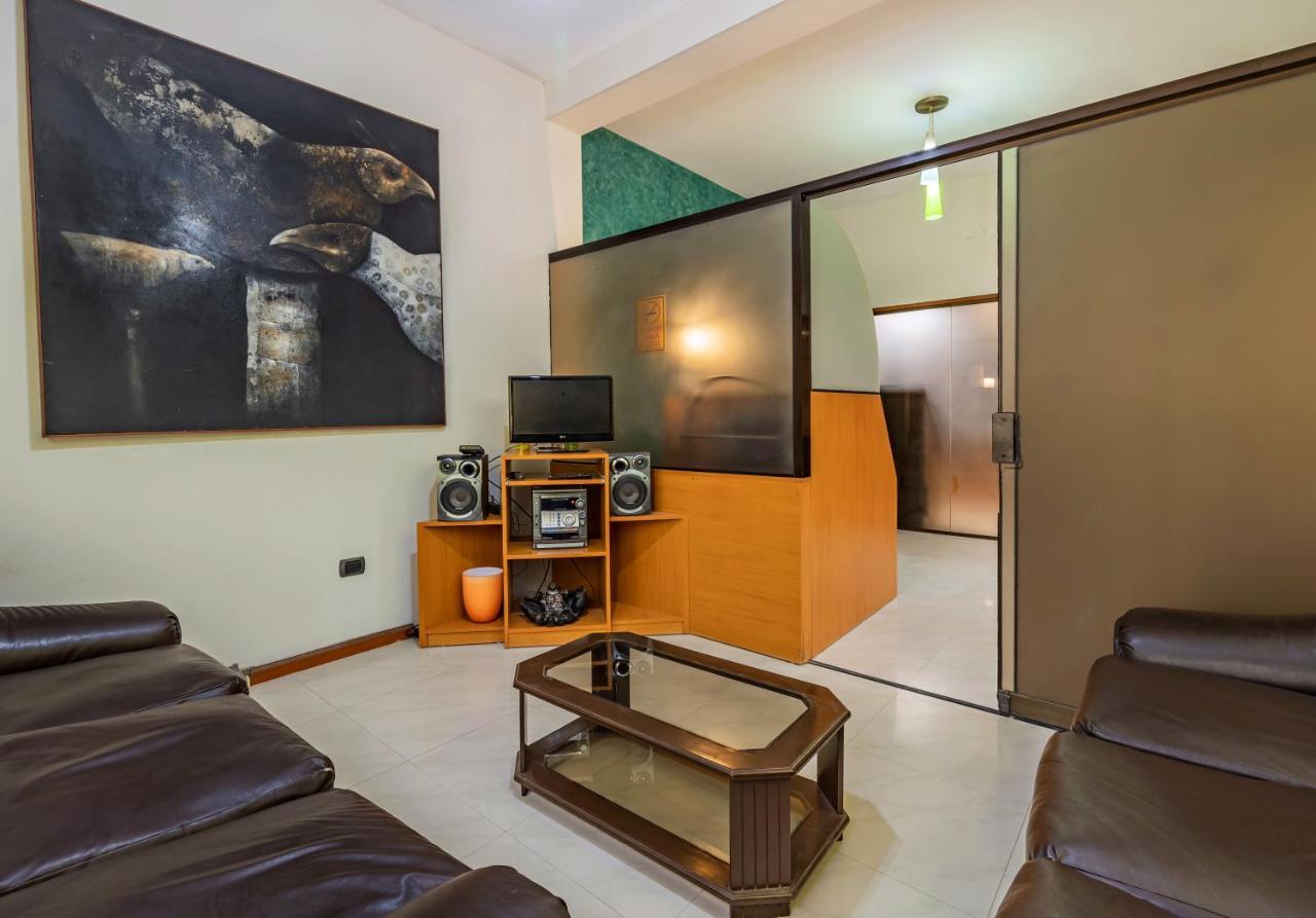 Casa De La Luna Hotel
